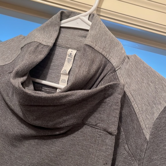 Lululemon Coast wrap - Picture 2 of 8